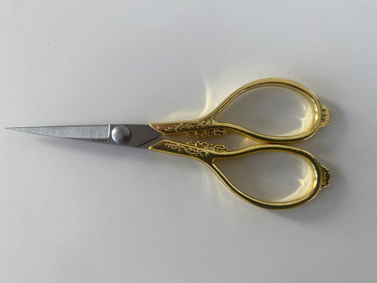 LASH SCISSOR