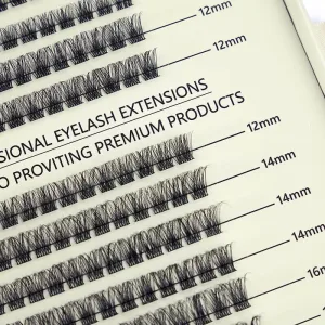 Close-up of Ariadne D Curl lashes inside the package