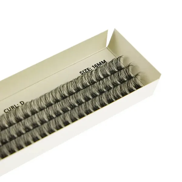 BE SNOB Ariadne Lash Segments 16mm close up